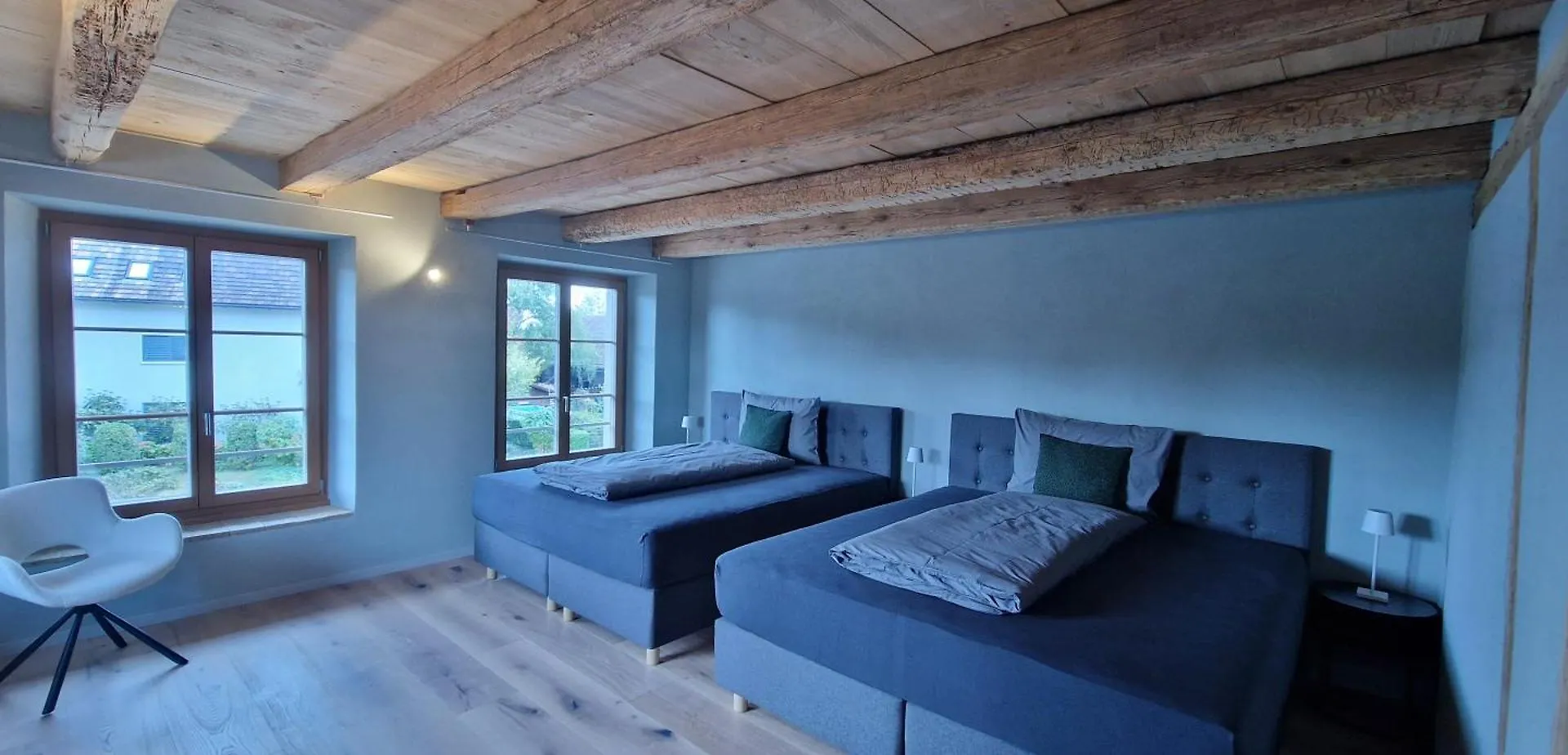 Visionary Hospitality Bassersdorf, Zuerich - Premium Apartments In Swiss Style With Free Parking, Washer, Kitchen, Terrace, Vaulted Cellar Event Room, 15' City & Airport Schweiz