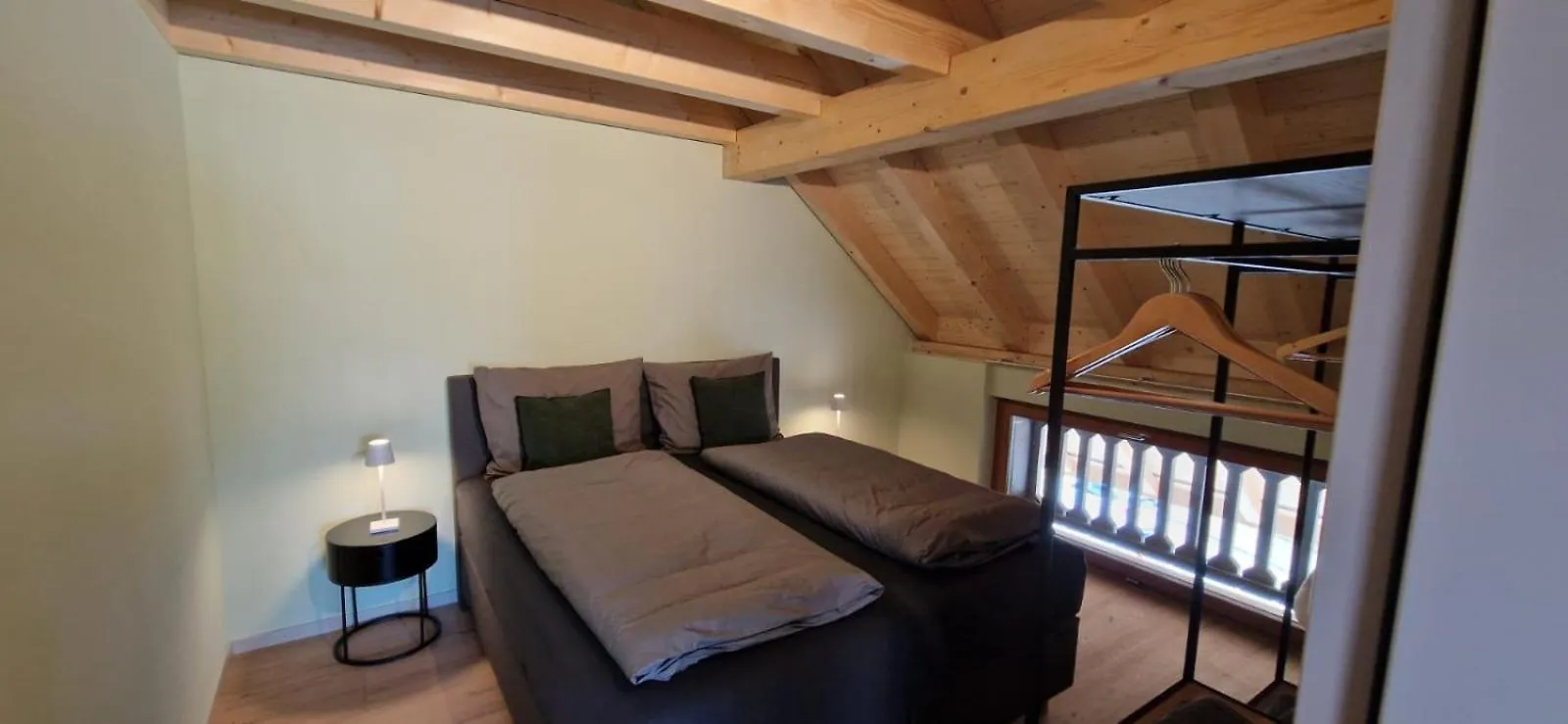 Visionary Hospitality Bassersdorf, Zuerich - Premium Apartments In Swiss Style With Free Parking, Washer, Kitchen, Terrace, Vaulted Cellar Event Room, 15' City & Airport 0*, Bassersdorf Schweiz