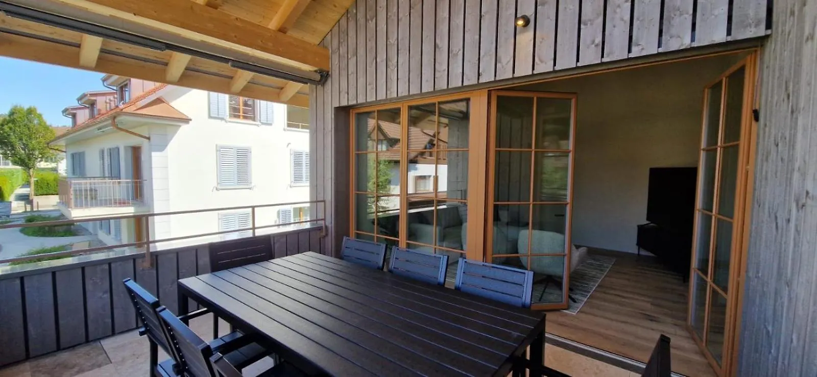Visionary Hospitality Bassersdorf, Zuerich - Premium Apartments In Swiss Style With Free Parking, Washer, Kitchen, Terrace, Vaulted Cellar Event Room, 15' City & Airport Switzerland